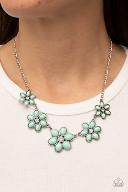 Prairie Party - Green Necklace - Paparazzi Accessories