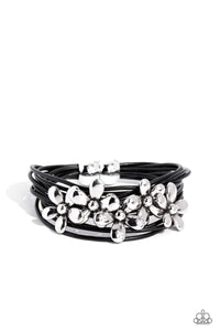 here-comes-the-bloom-black-bracelet-paparazzi-accessories
