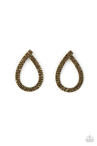diva-dust-brass-post earrings-paparazzi-accessories