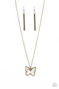 gives-me-butterflies-brass-necklace-paparazzi-accessories