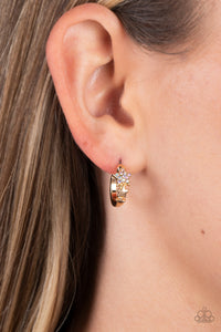 Starfish Showpiece - Multi Earrings - Paparazzi Accessories