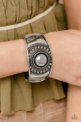 Gorgeous Gypsy - Silver Bracelet - Paparazzi Accessories
