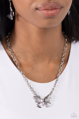 Midair Monochromatic - Silver Necklace - Paparazzi Accessories