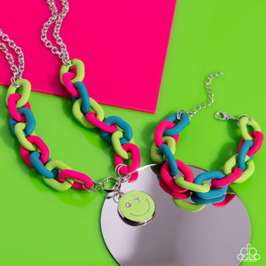 Speed SMILE - Green Necklace - Paparazzi Accessories