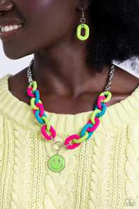 Speed SMILE - Green Necklace - Paparazzi Accessories