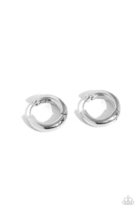 simply-sinuous-silver-earrings-paparazzi-accessories
