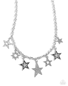 starstruck-sentiment-black-necklace-paparazzi-accessories