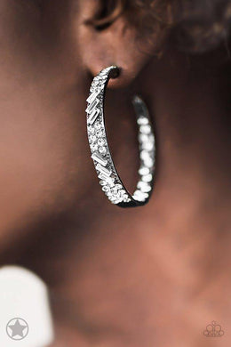 glitzy-by-association-gunmetal-earrings-paparazzi-accessories
