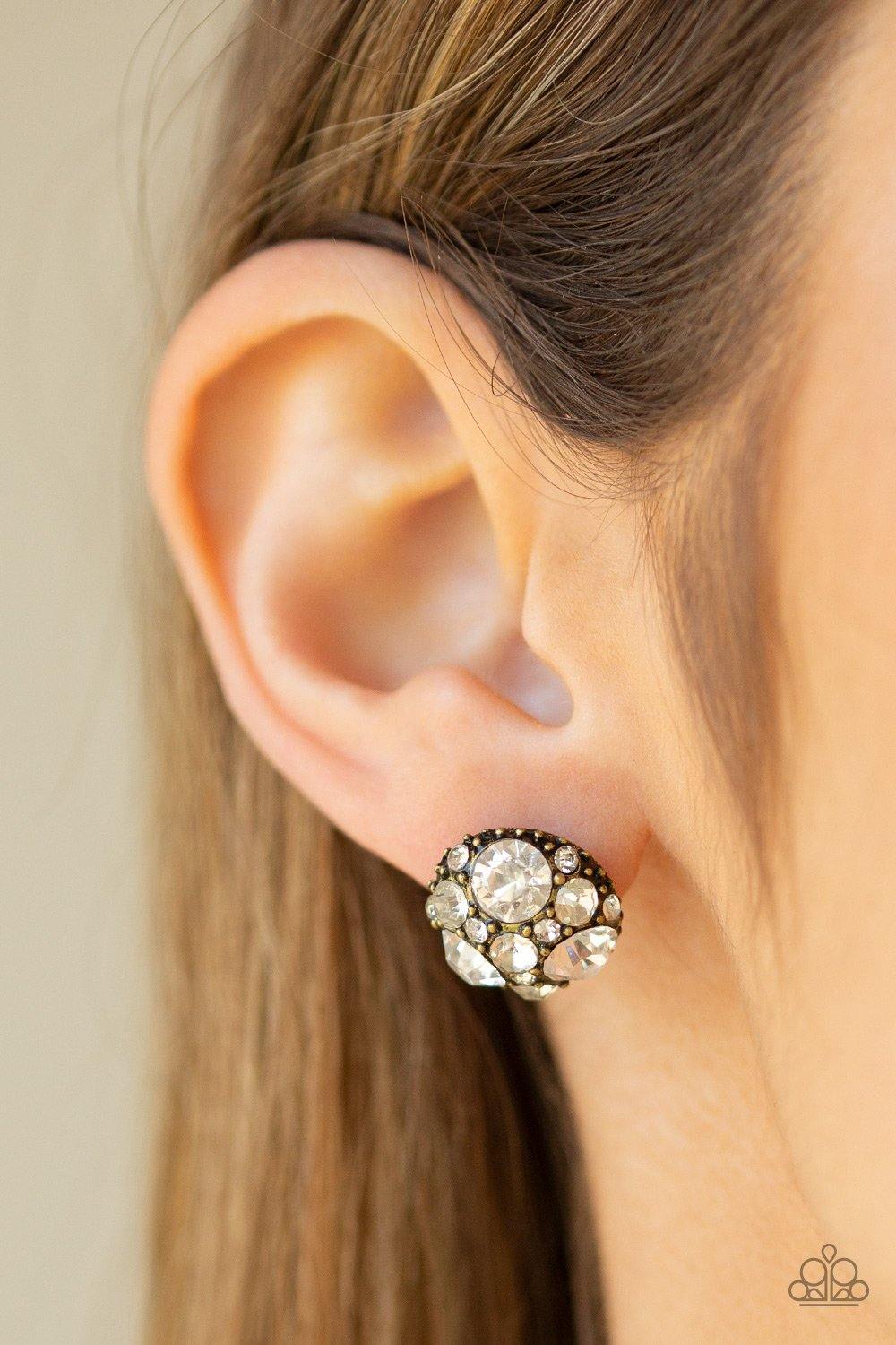 Diamond Daze - Brass Earrings - Paparazzi Accessories - Sassysblingandthings