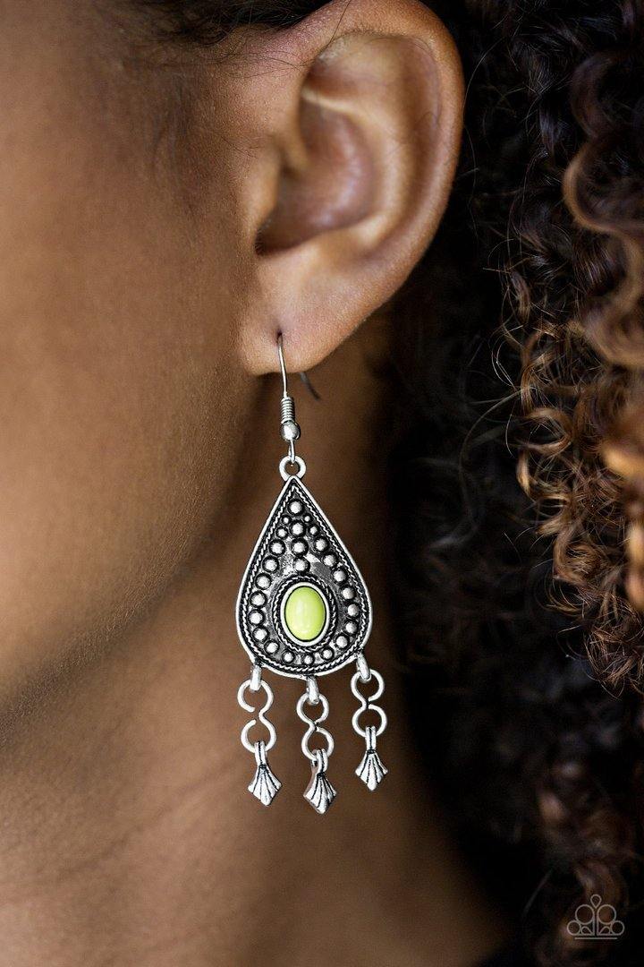 Sahara Song - Green Earrings - Paparazzi Accessories - Sassysblingandthings