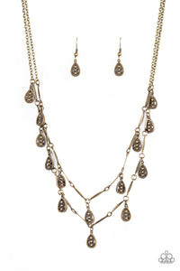 galapagos-gypsy-brass-necklace-paparazzi-accessories